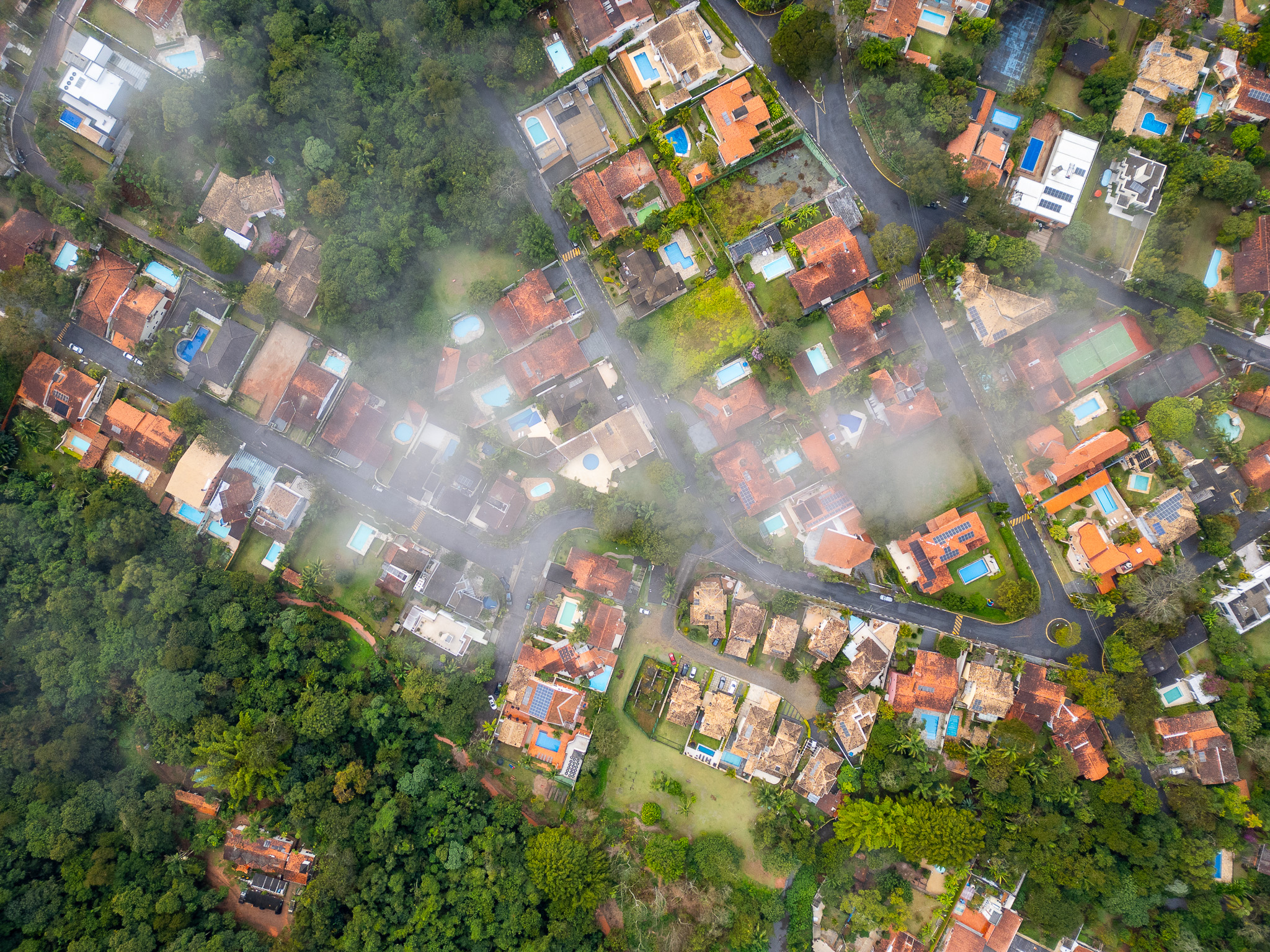 Condominium, Granja Viana