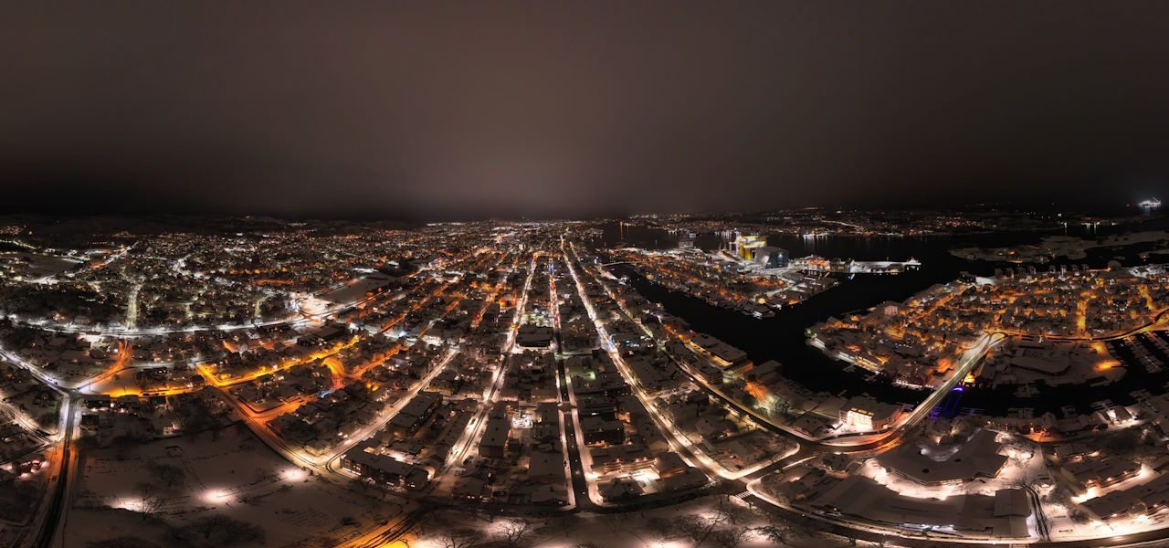 Haugesund By Night